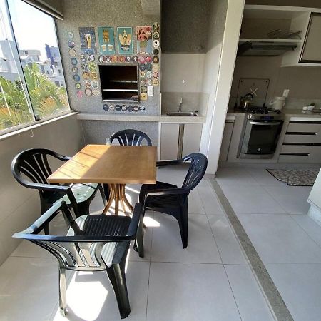 1 Dormitorio A 1 Quadra Da Praia De Jurere Флорианополис Экстерьер фото